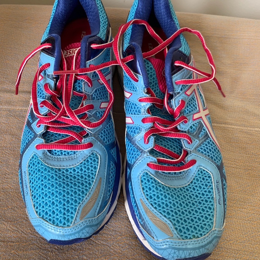 Asics Pink and Blue Gel-Kayano tennies